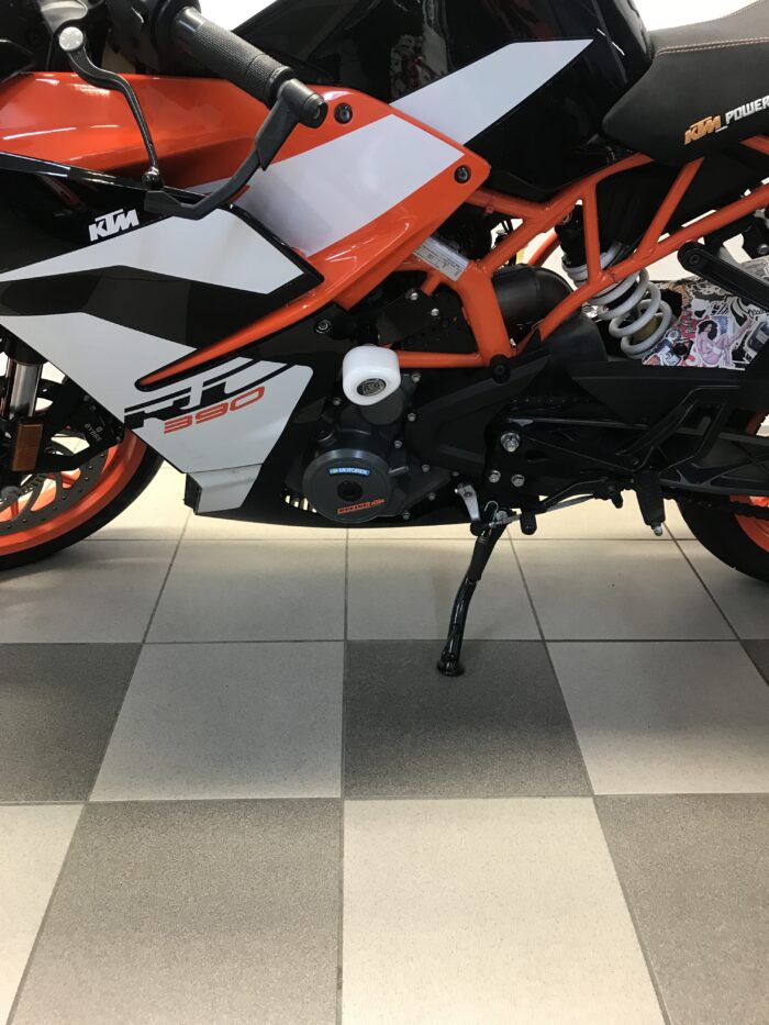 KTM 390 RC Akrapovic R&G Träger Sturzpads Powerparts – Bild 7