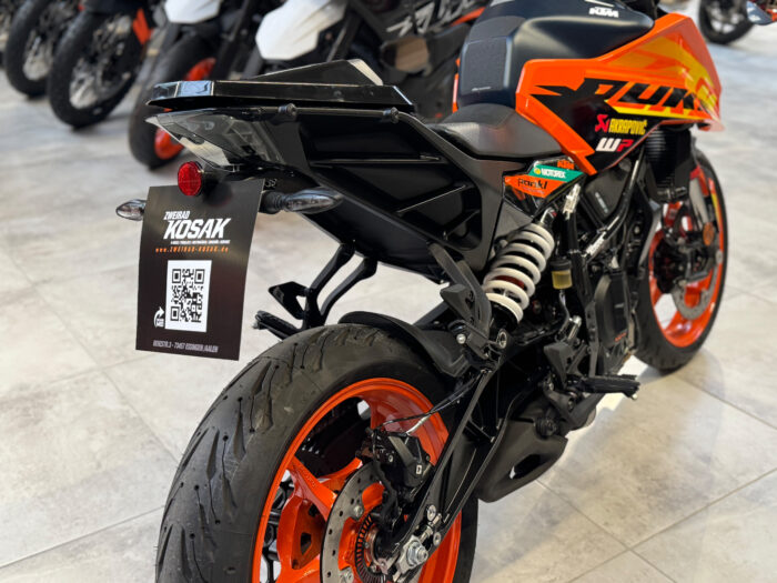 KTM 125 Duke RACE ON EDITITION – Bild 6